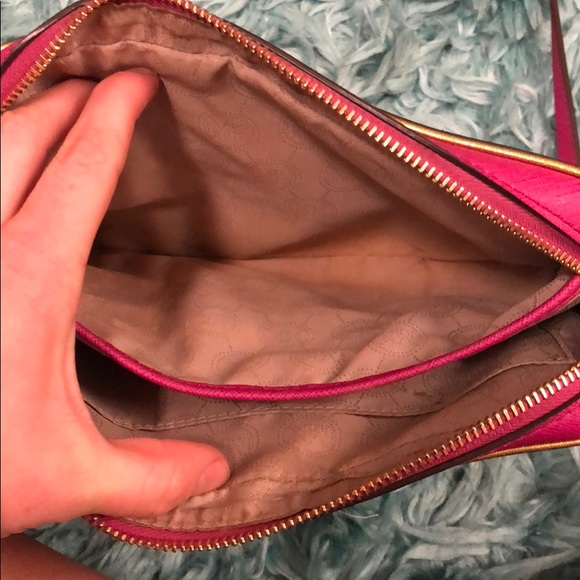 Michael Kors Bag/Satchel - Picture 3 of 6